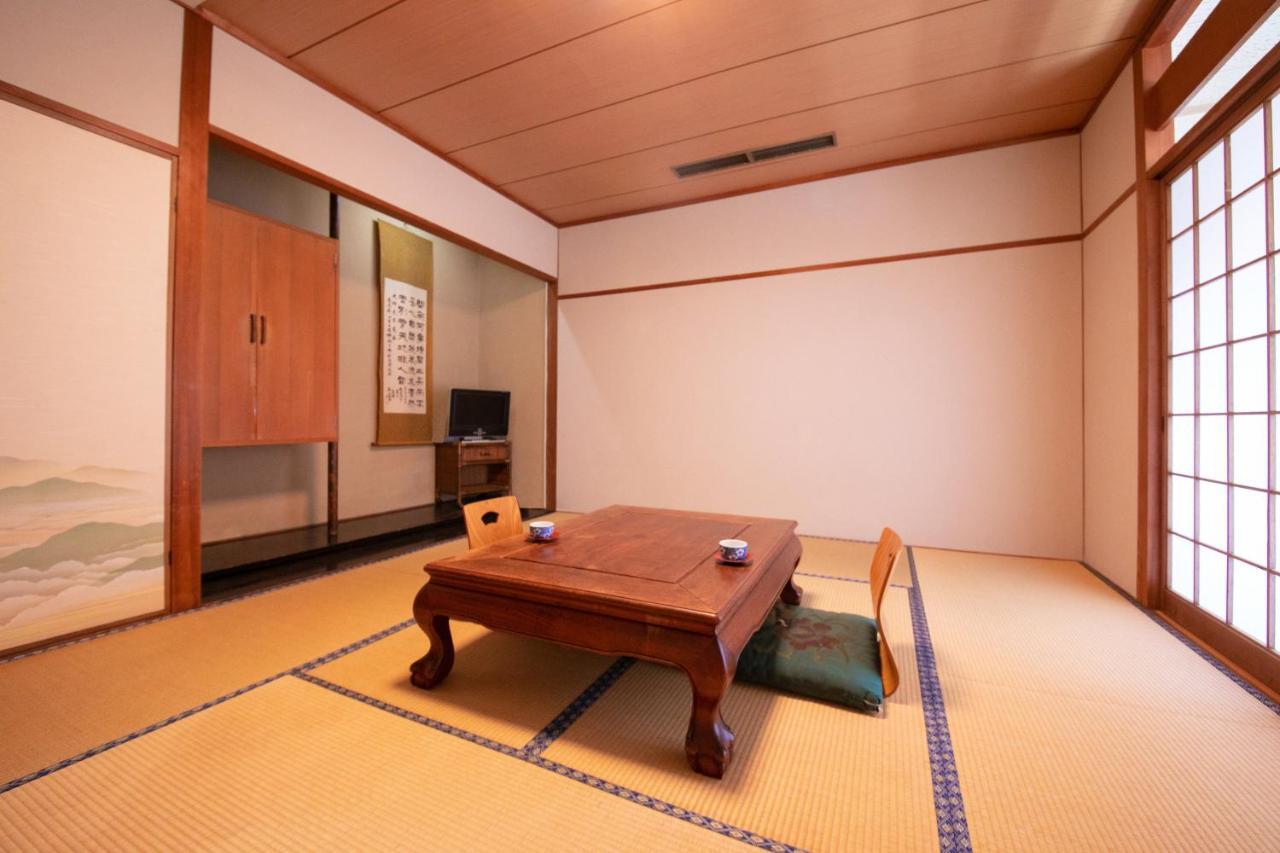 Grand Hotel Seifuso Omuta Extérieur photo